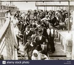 Desembarco de inmigrantes en el puerto de Buenos Aires